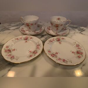 Vintage Set Of Duchess “June Bouquet” Tea Bone China England 6 Piece Set